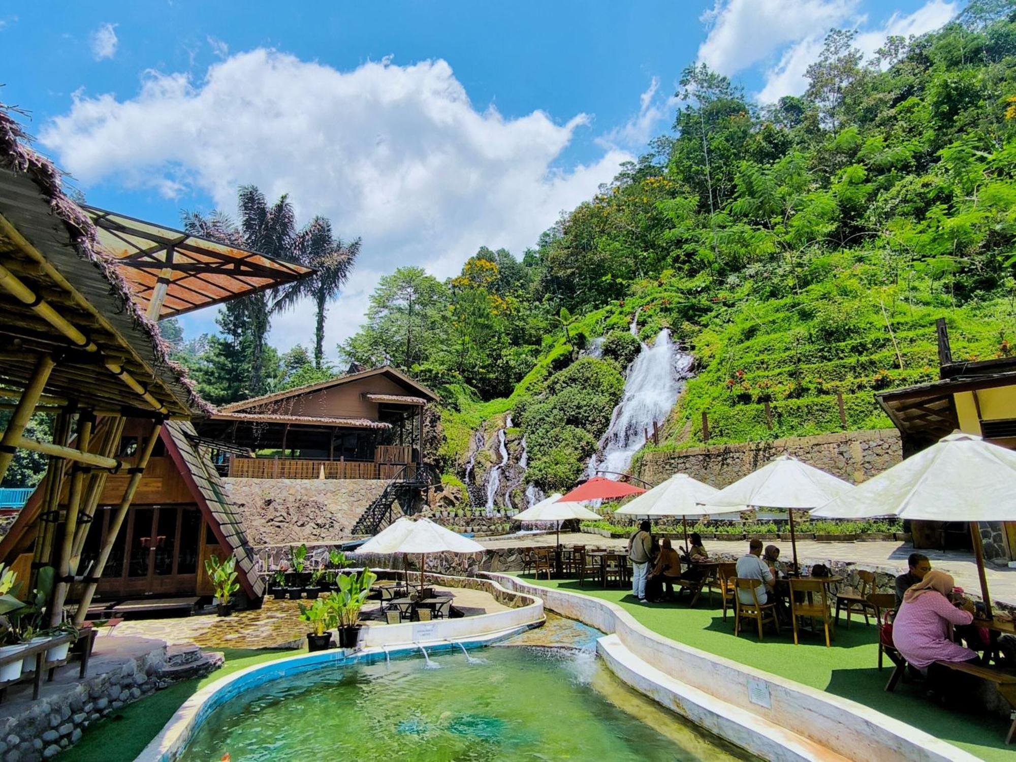 Bayan Village Baturraden Dış mekan fotoğraf